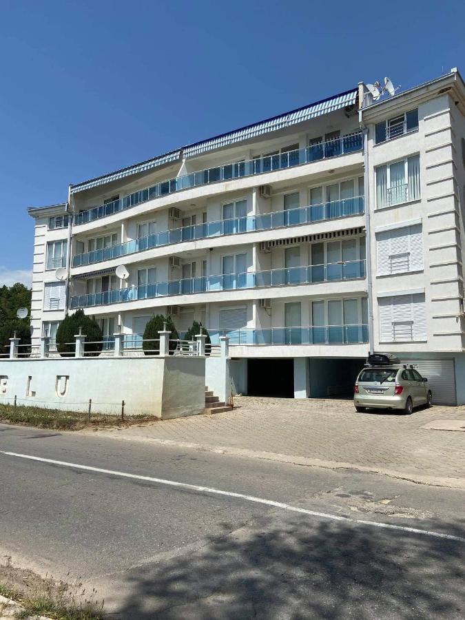 Aqua Blue Apartment Пештані Екстер'єр фото