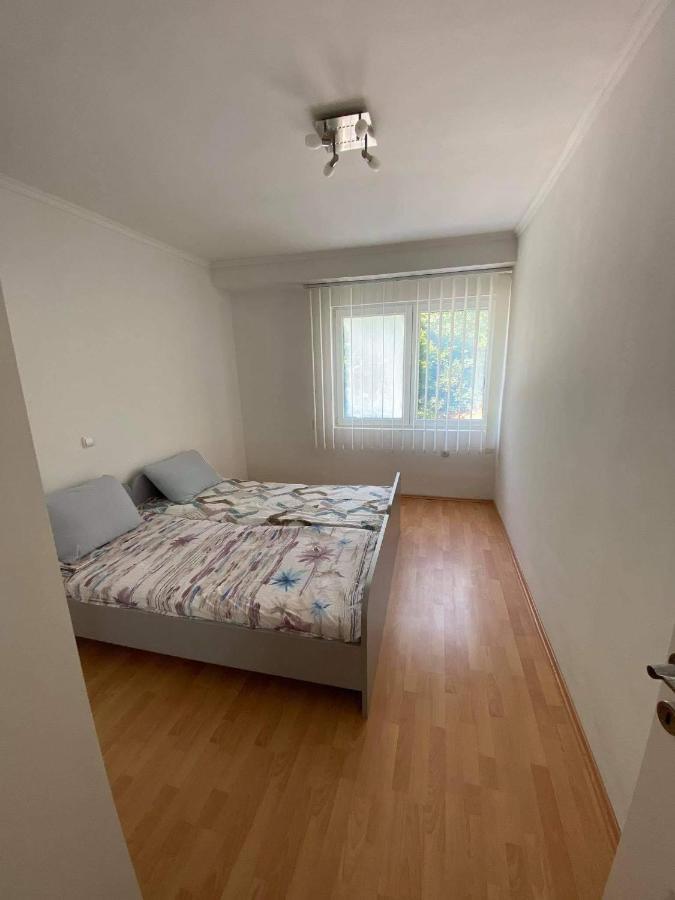 Aqua Blue Apartment Пештані Екстер'єр фото